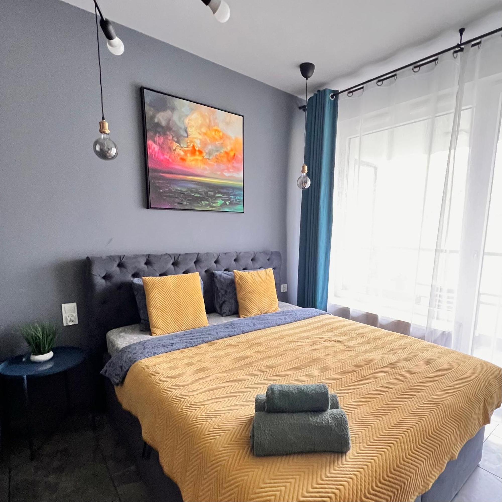 Stylowe Studio Krzemieniecka, Metro Slodowiec, Free Parking By Cosmo Spirit 华沙 外观 照片